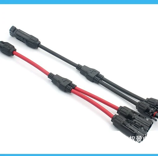 MC4 Y-Branch 3-Way Connector (1-to-2)